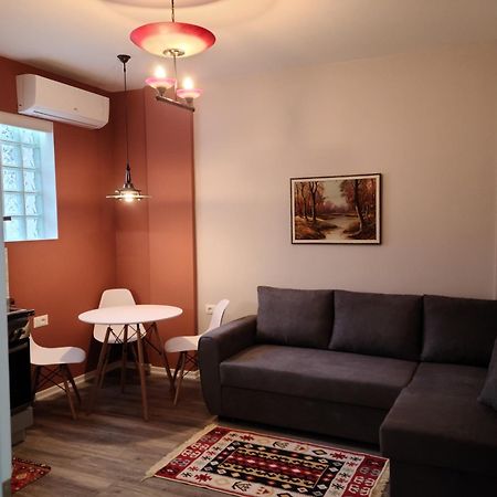 Travelers' Korca Home ภายนอก รูปภาพ