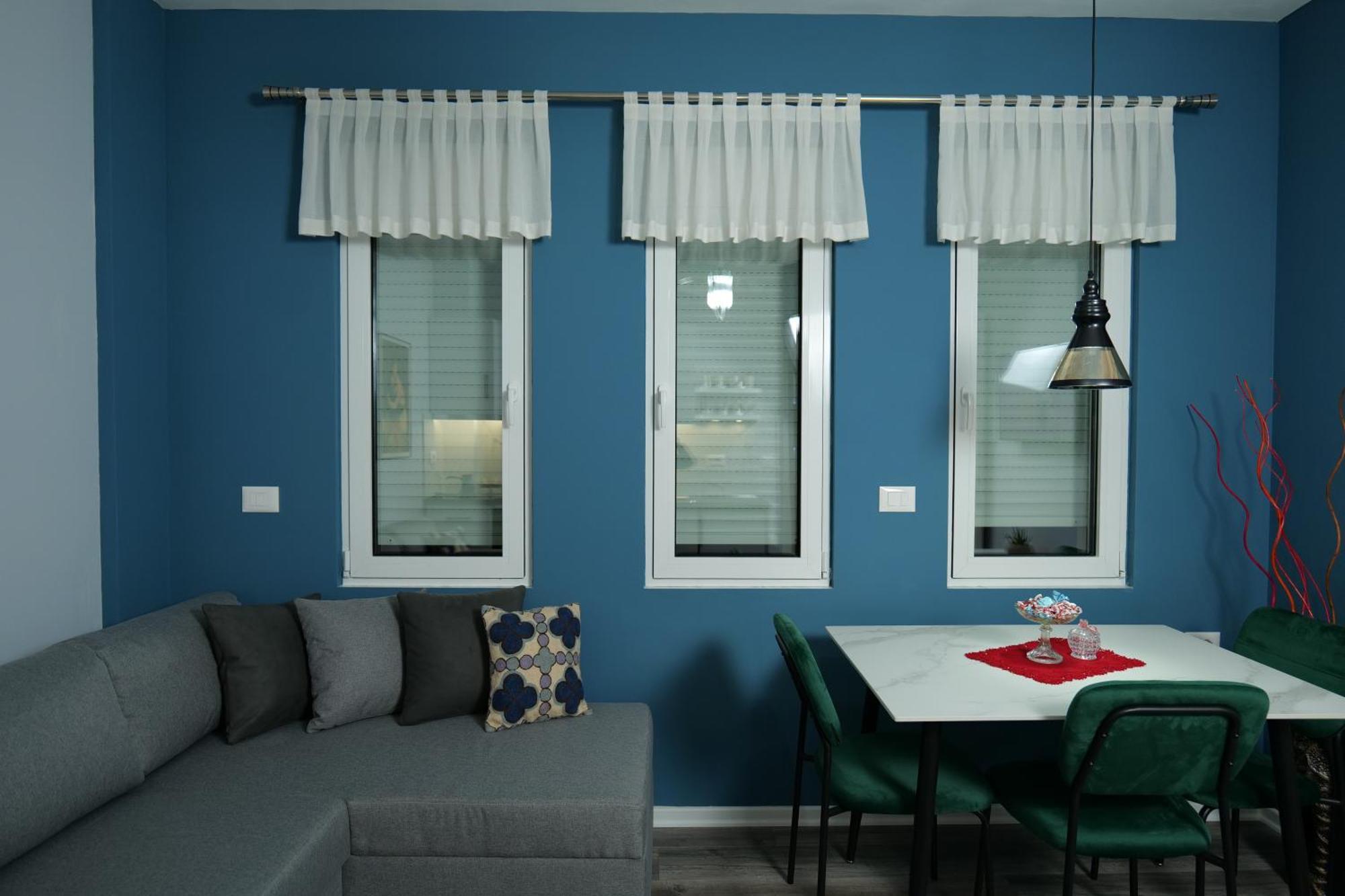 Travelers' Korca Home ภายนอก รูปภาพ